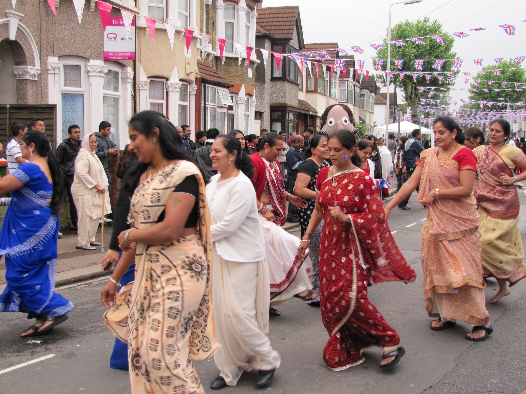 ©1987-2017 SKS Swaminarayan Temple East London