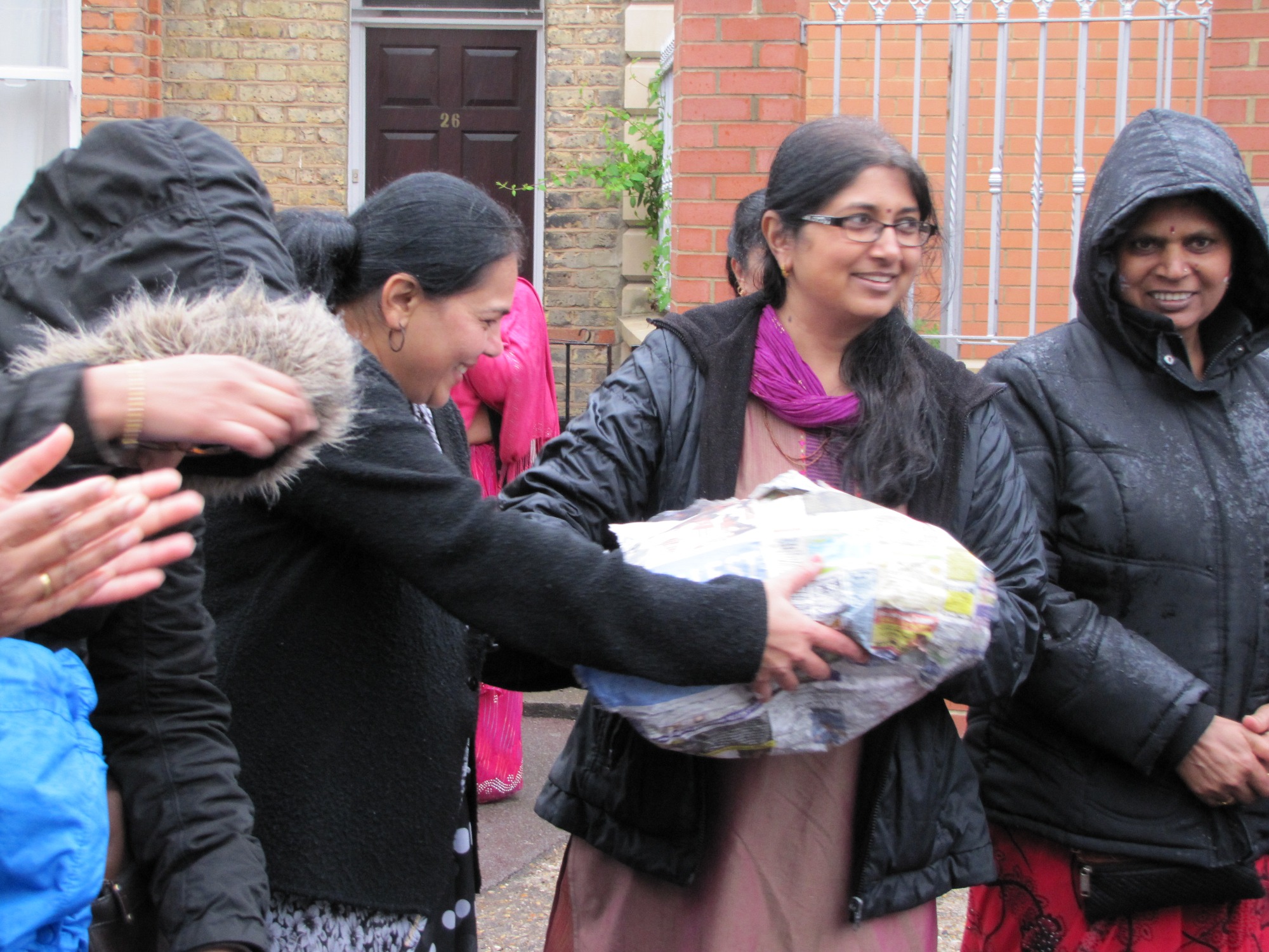 ©1987-2017 SKS Swaminarayan Temple East London