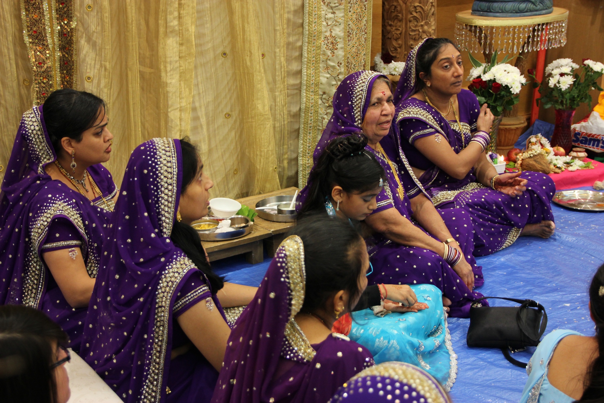 ©1987-2017 SKS Swaminarayan Temple East London