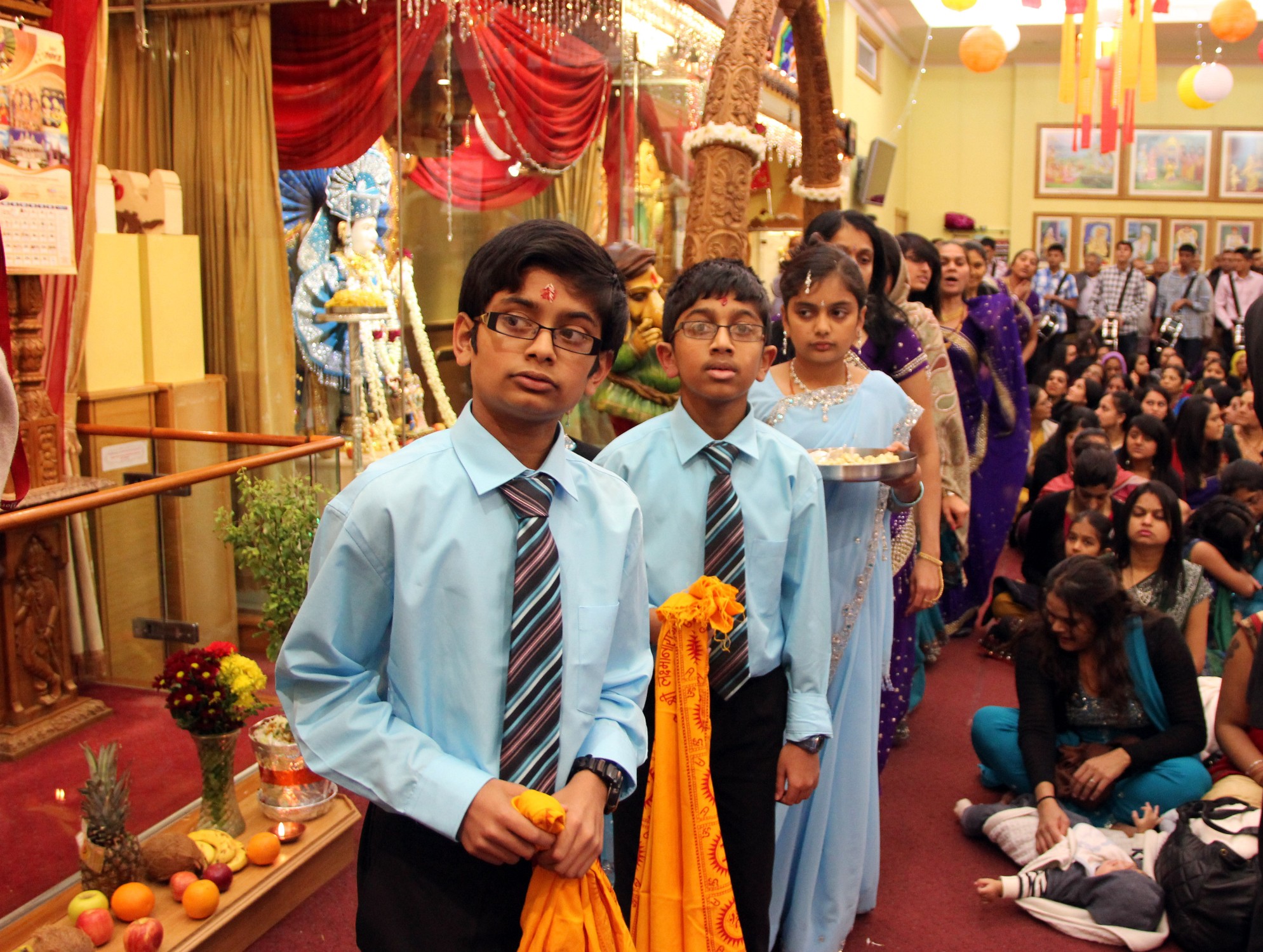 ©1987-2017 SKS Swaminarayan Temple East London