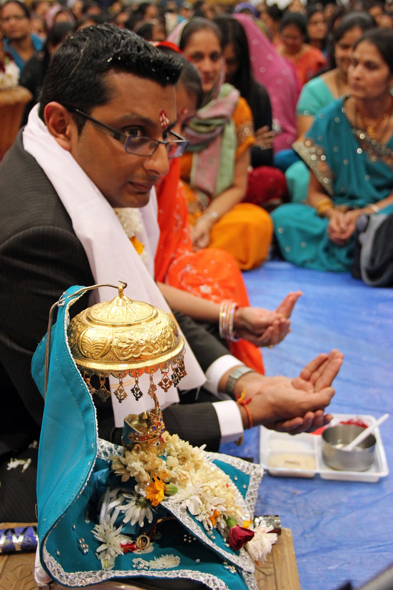 ©1987-2017 SKS Swaminarayan Temple East London