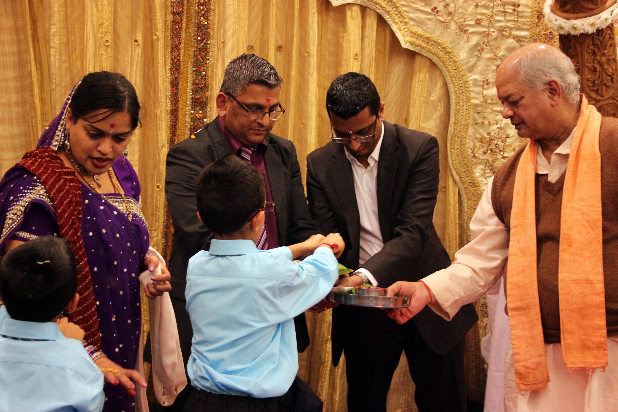 JIMG 0004 - ©1987-2017 SKS Swaminarayan Temple East London