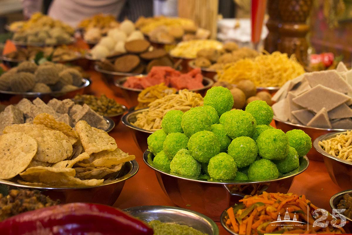 ©1987-2017 SKS Swaminarayan Temple East London