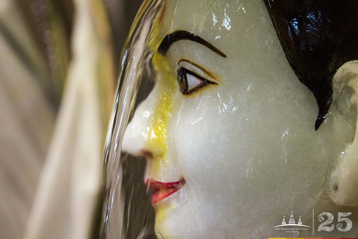 ©1987-2017 SKS Swaminarayan Temple East London