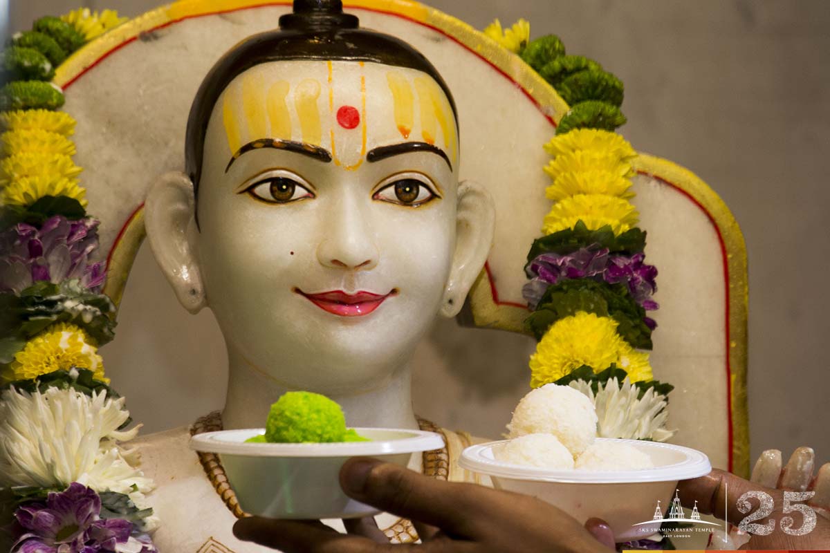 ©1987-2017 SKS Swaminarayan Temple East London