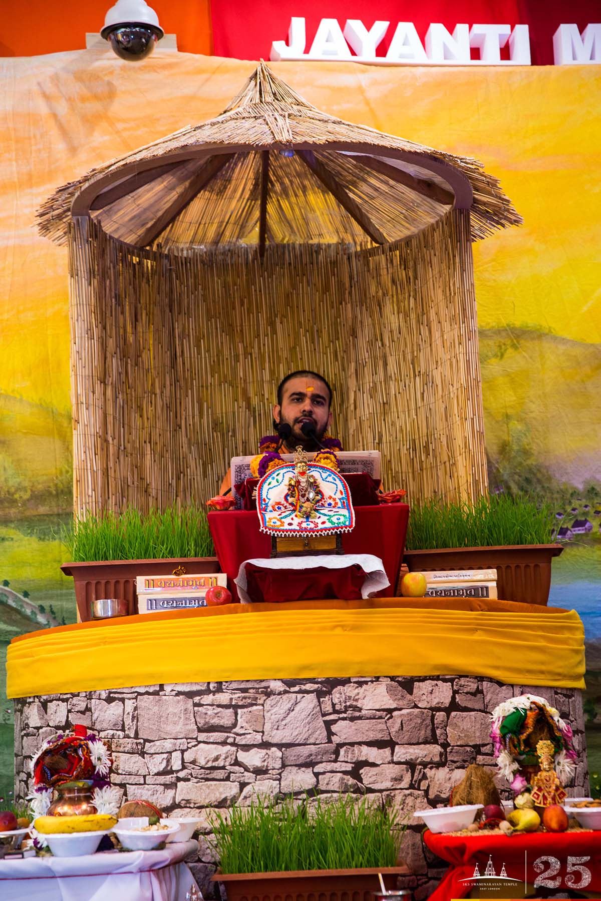 ©1987-2017 SKS Swaminarayan Temple East London