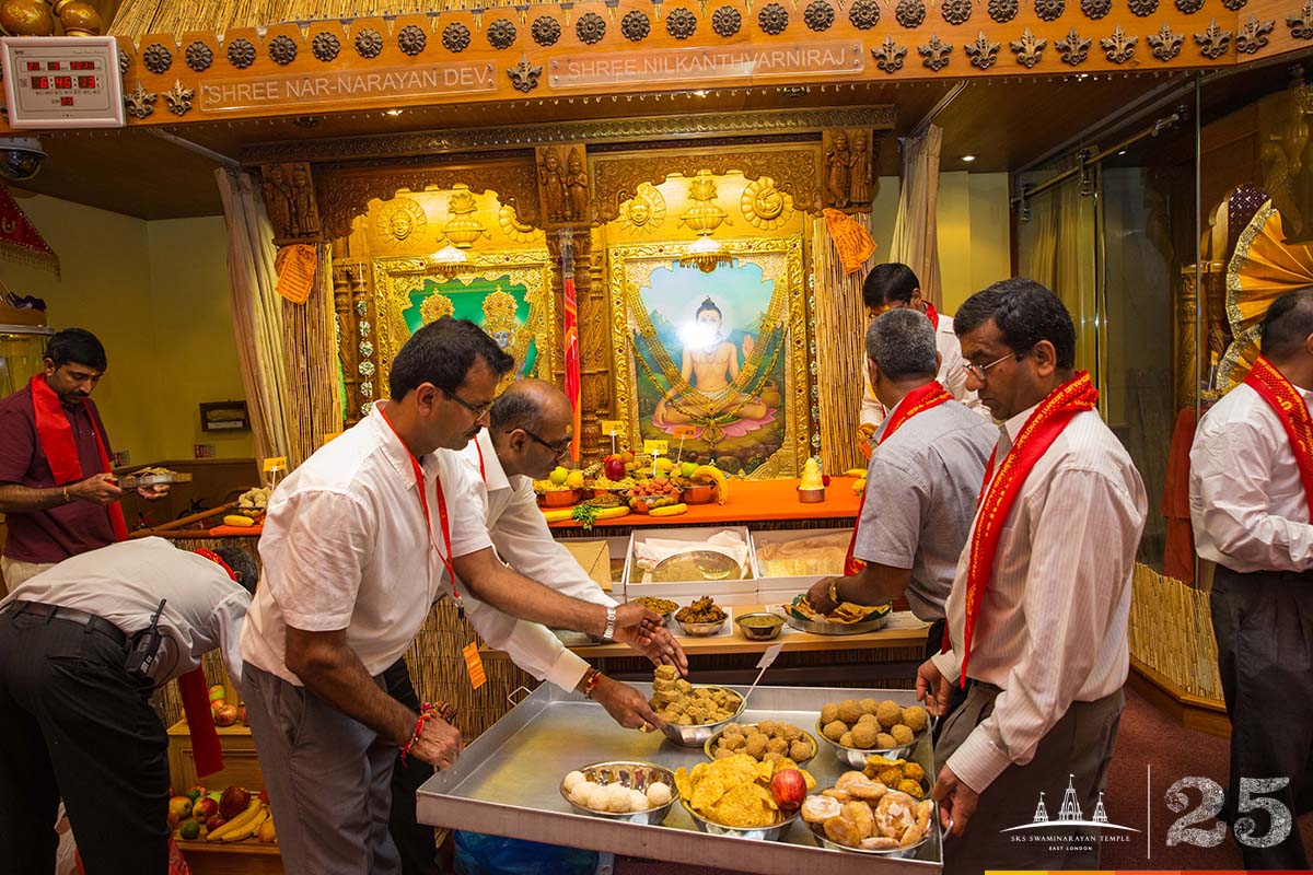 ©1987-2017 SKS Swaminarayan Temple East London