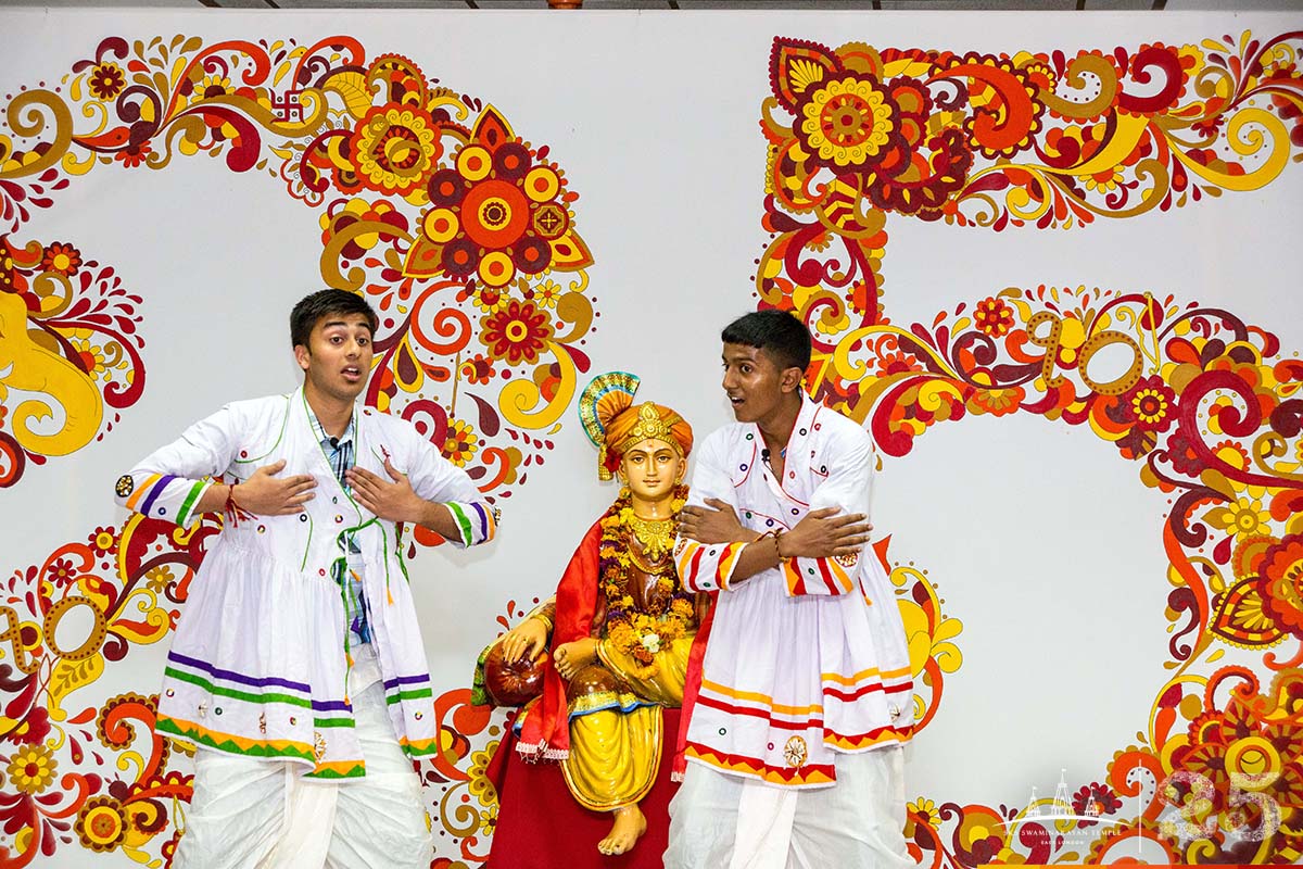 ©1987-2017 SKS Swaminarayan Temple East London