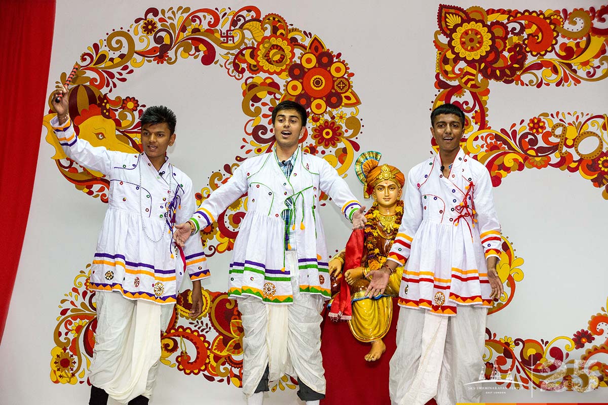 ©1987-2017 SKS Swaminarayan Temple East London