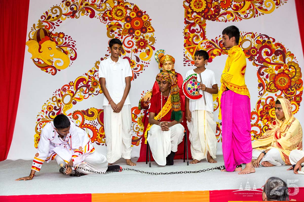 ©1987-2017 SKS Swaminarayan Temple East London