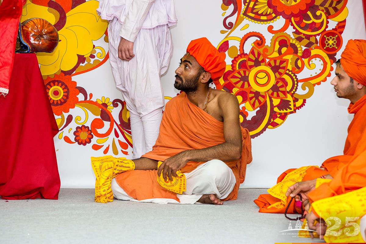 ©1987-2017 SKS Swaminarayan Temple East London