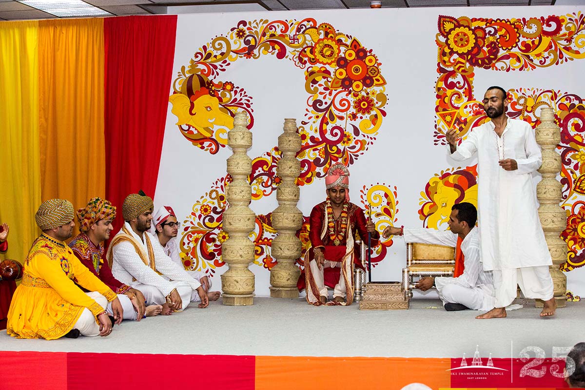 ©1987-2017 SKS Swaminarayan Temple East London