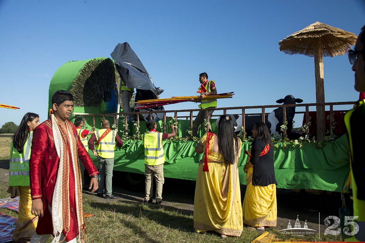 008 - ©1987-2017 SKS Swaminarayan Temple East London