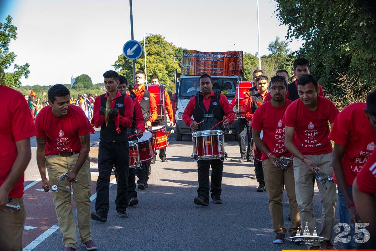 041 - ©1987-2017 SKS Swaminarayan Temple East London