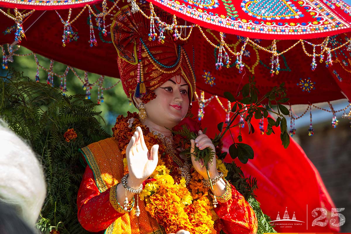 052 - ©1987-2017 SKS Swaminarayan Temple East London