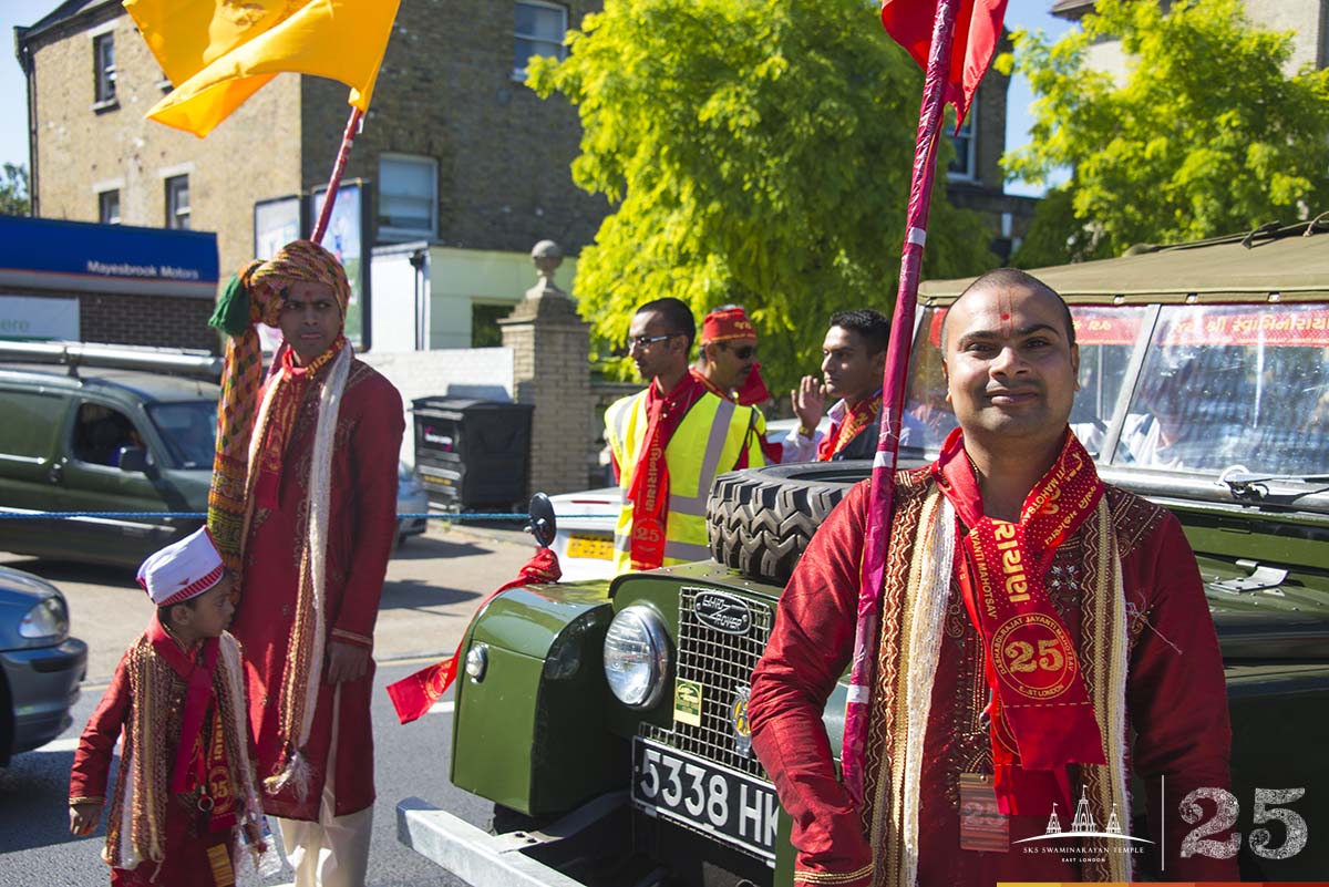 054 - ©1987-2017 SKS Swaminarayan Temple East London