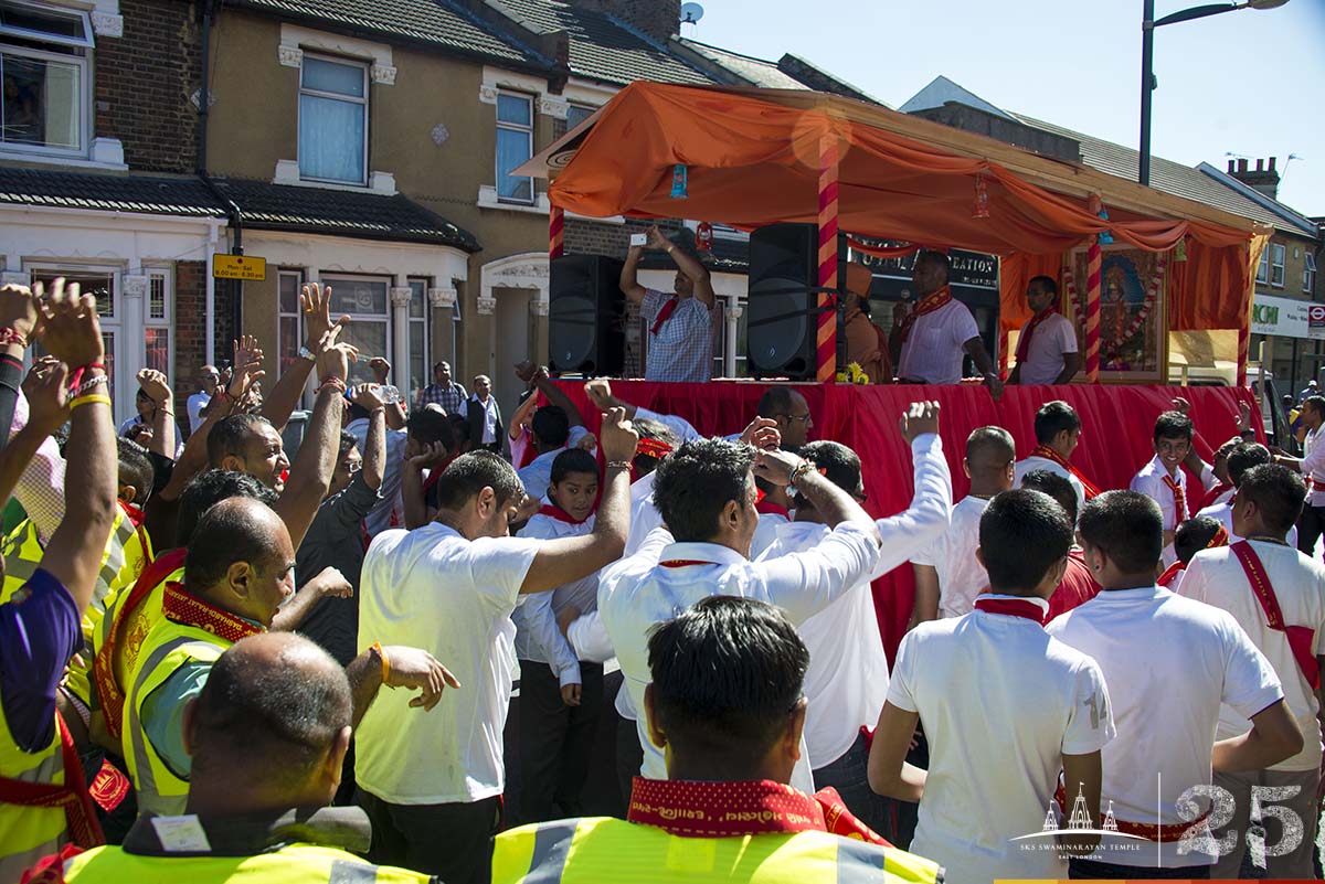 082 - ©1987-2017 SKS Swaminarayan Temple East London