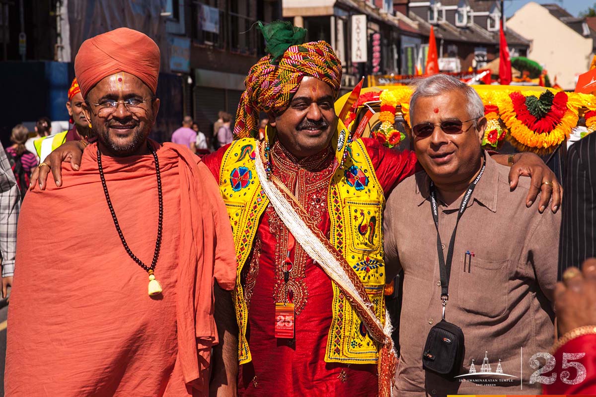 108 - ©1987-2017 SKS Swaminarayan Temple East London