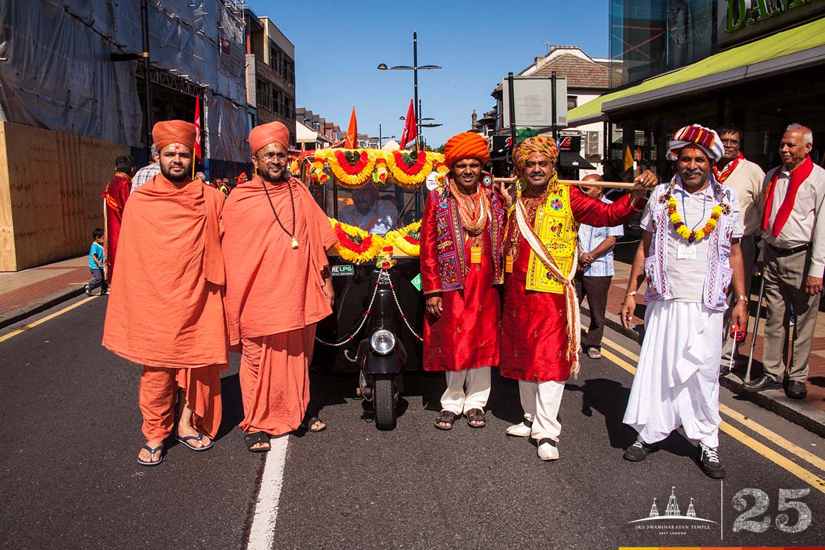 110 - ©1987-2017 SKS Swaminarayan Temple East London