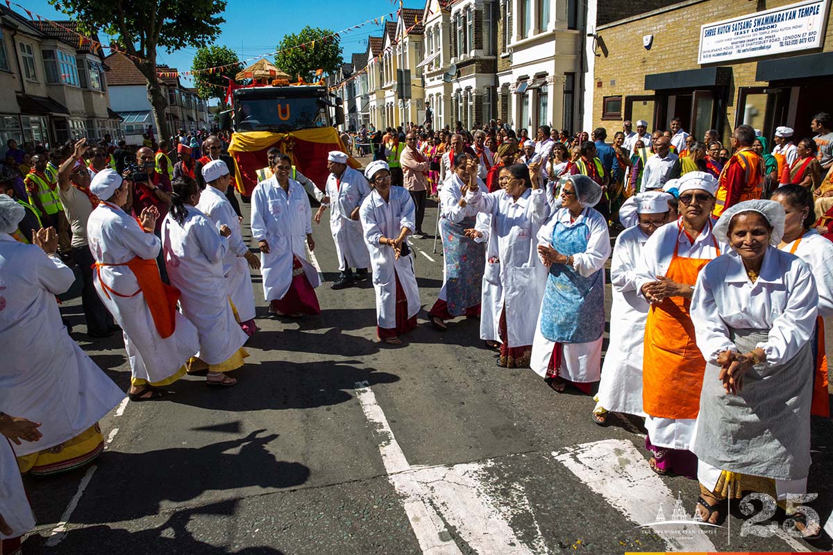 136 - ©1987-2017 SKS Swaminarayan Temple East London