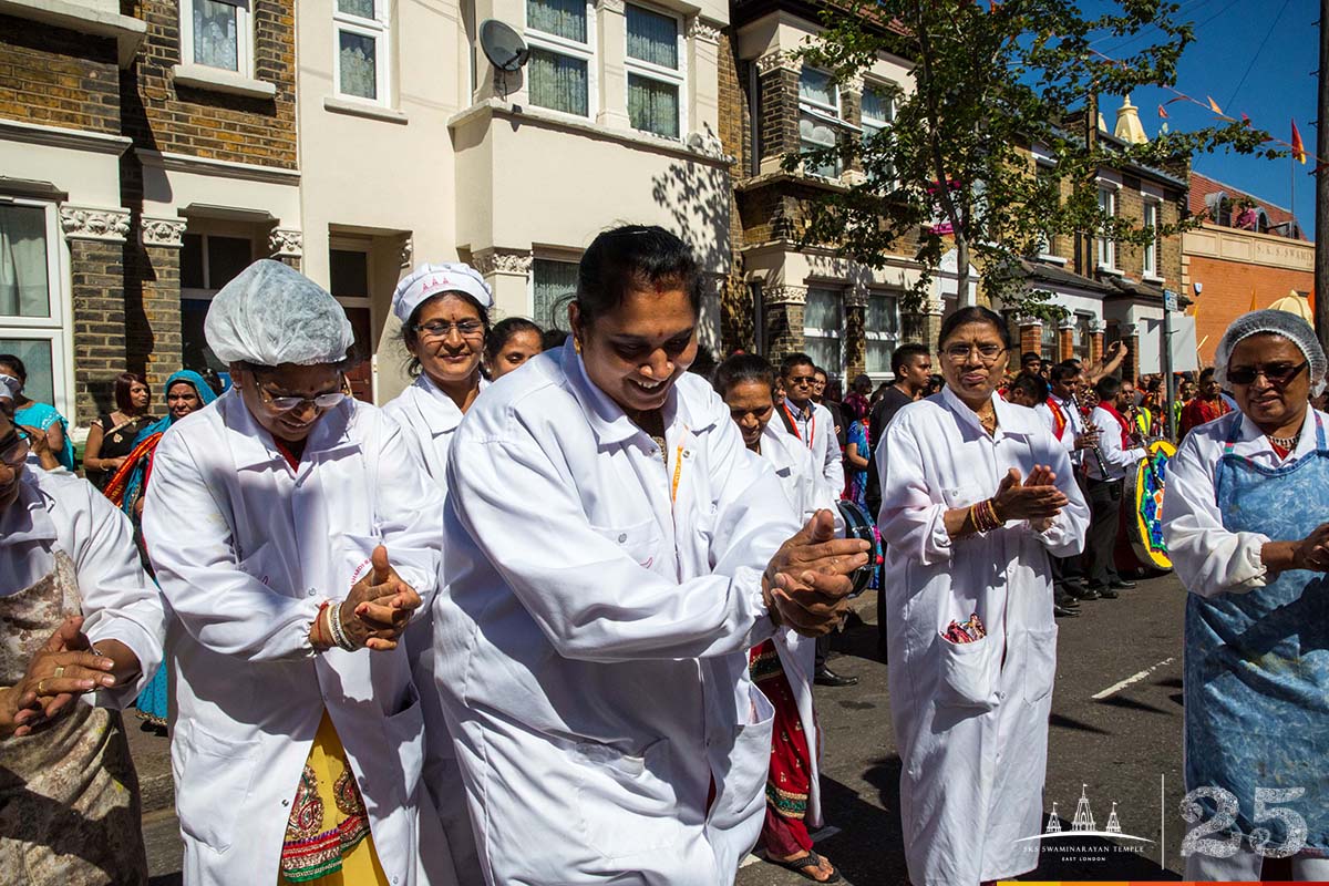 138 - ©1987-2017 SKS Swaminarayan Temple East London