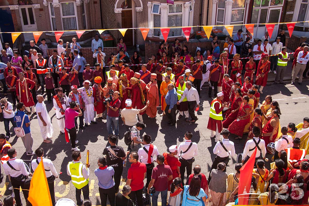 139 - ©1987-2017 SKS Swaminarayan Temple East London