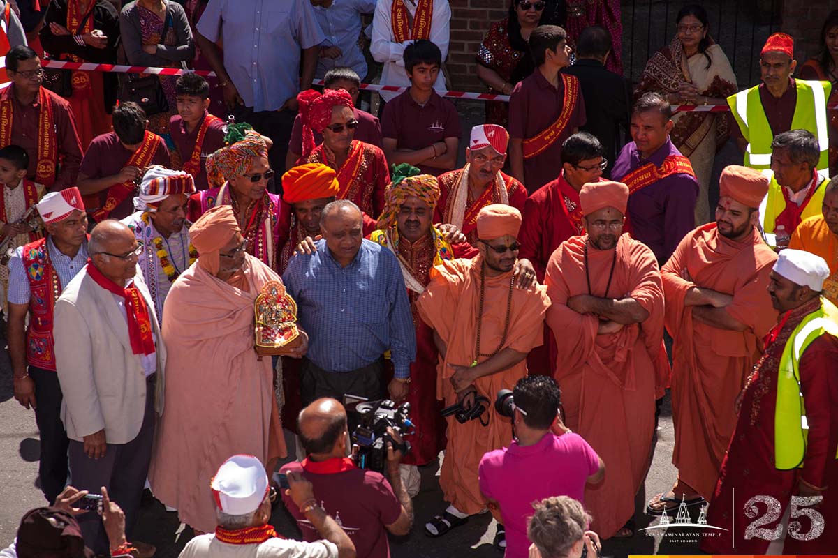 141 - ©1987-2017 SKS Swaminarayan Temple East London