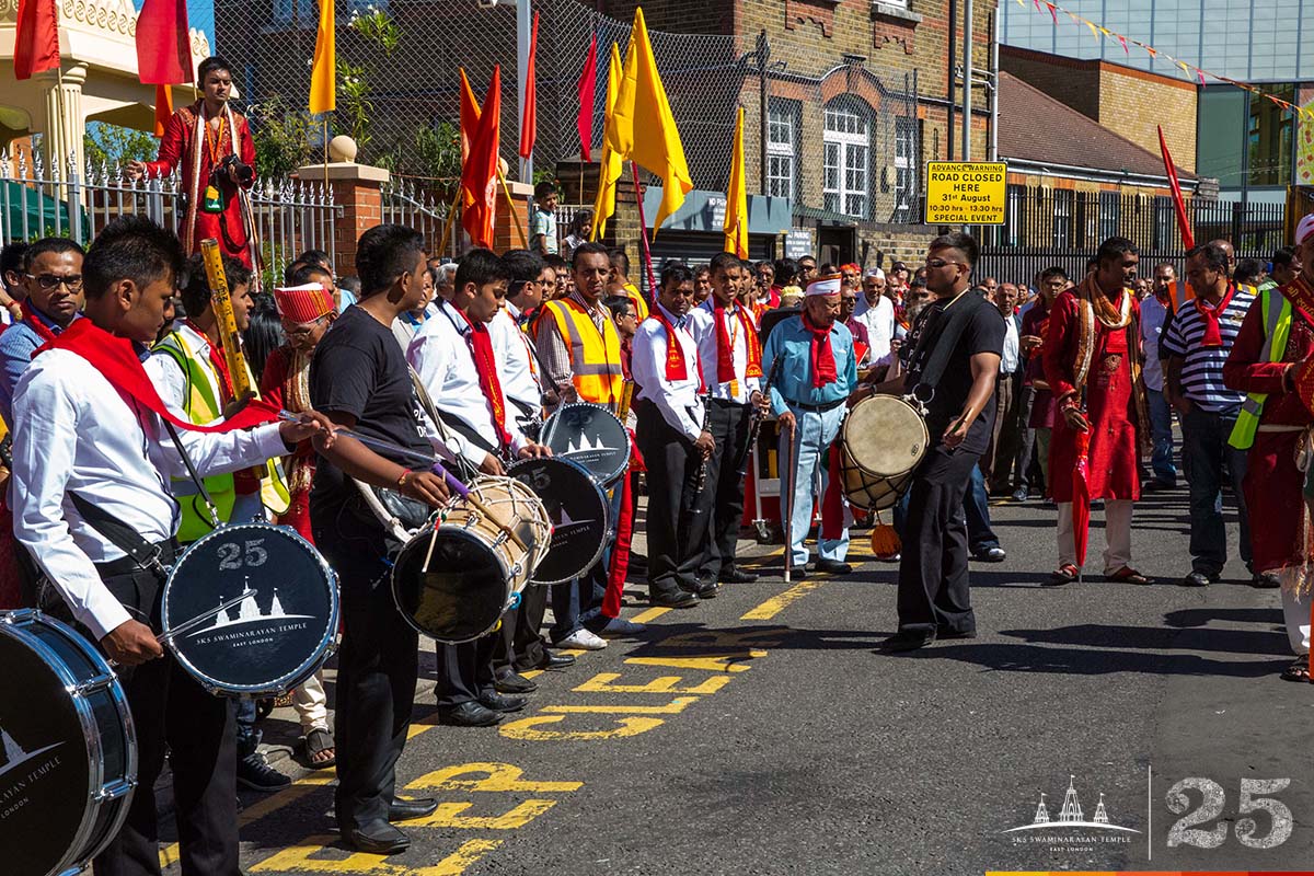 151 - ©1987-2017 SKS Swaminarayan Temple East London