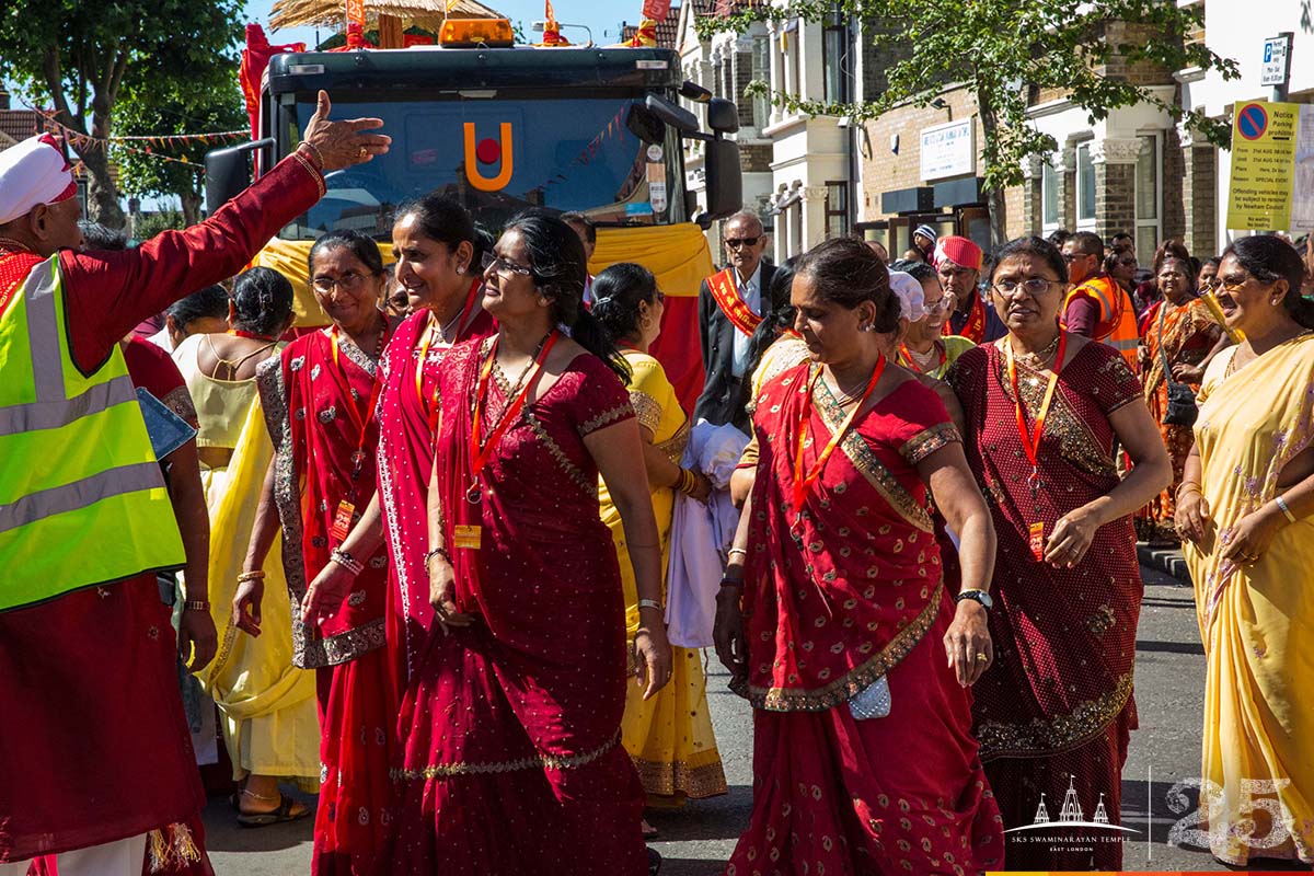 153 - ©1987-2017 SKS Swaminarayan Temple East London