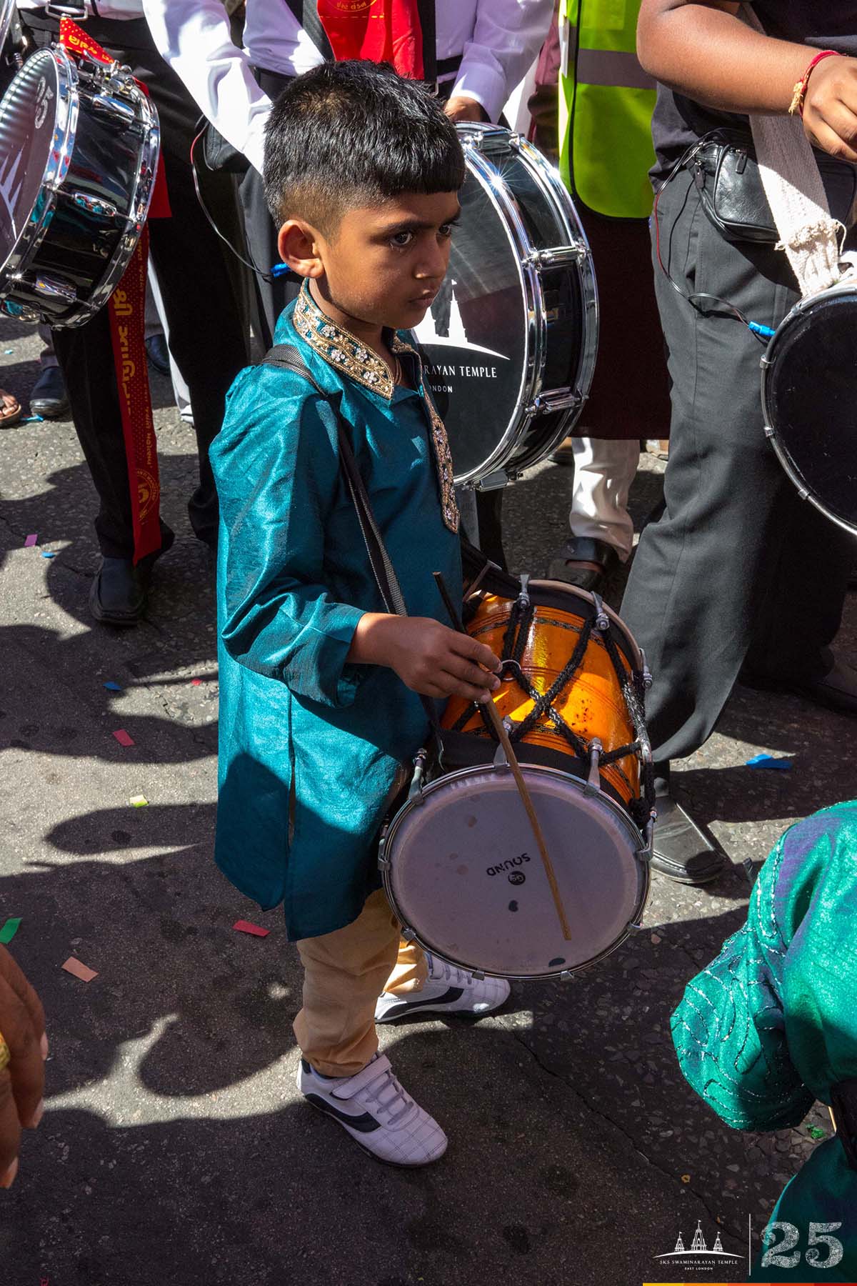 197d - ©1987-2017 SKS Swaminarayan Temple East London