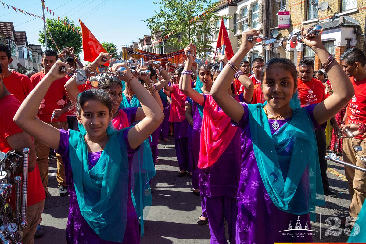 202 - ©1987-2017 SKS Swaminarayan Temple East London