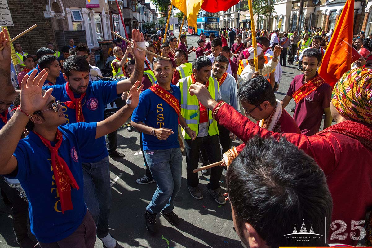 204 - ©1987-2017 SKS Swaminarayan Temple East London