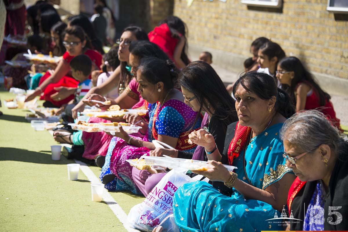 206 - ©1987-2017 SKS Swaminarayan Temple East London