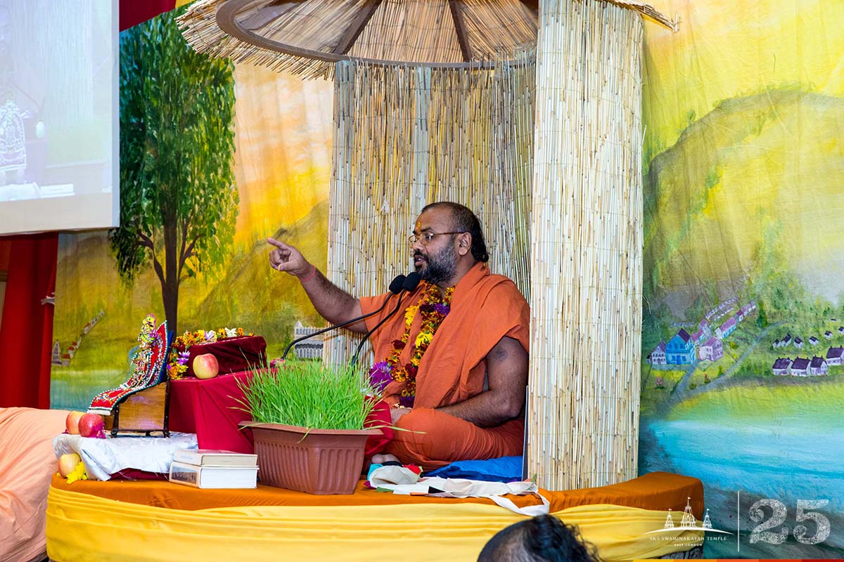 216 - ©1987-2017 SKS Swaminarayan Temple East London