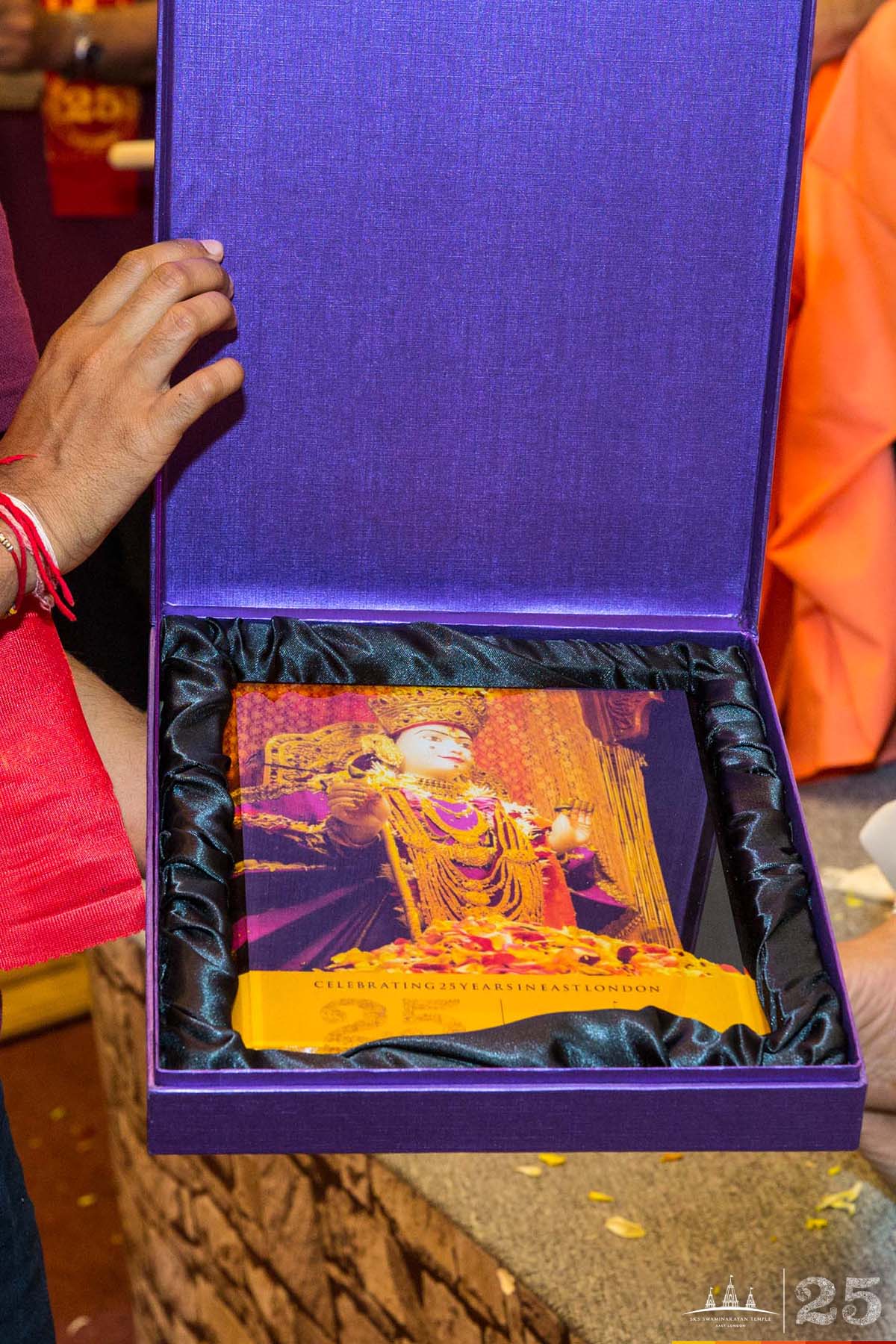 254 - ©1987-2017 SKS Swaminarayan Temple East London