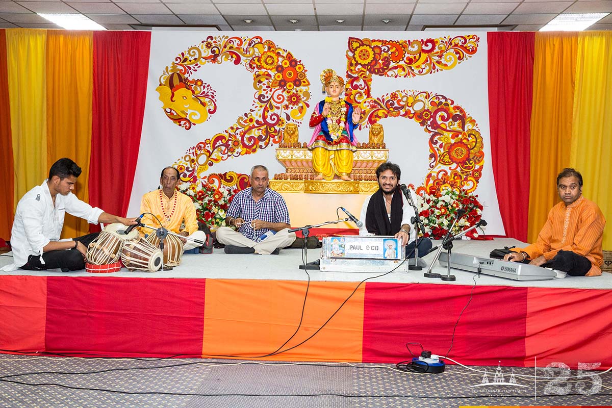 288 - ©1987-2017 SKS Swaminarayan Temple East London