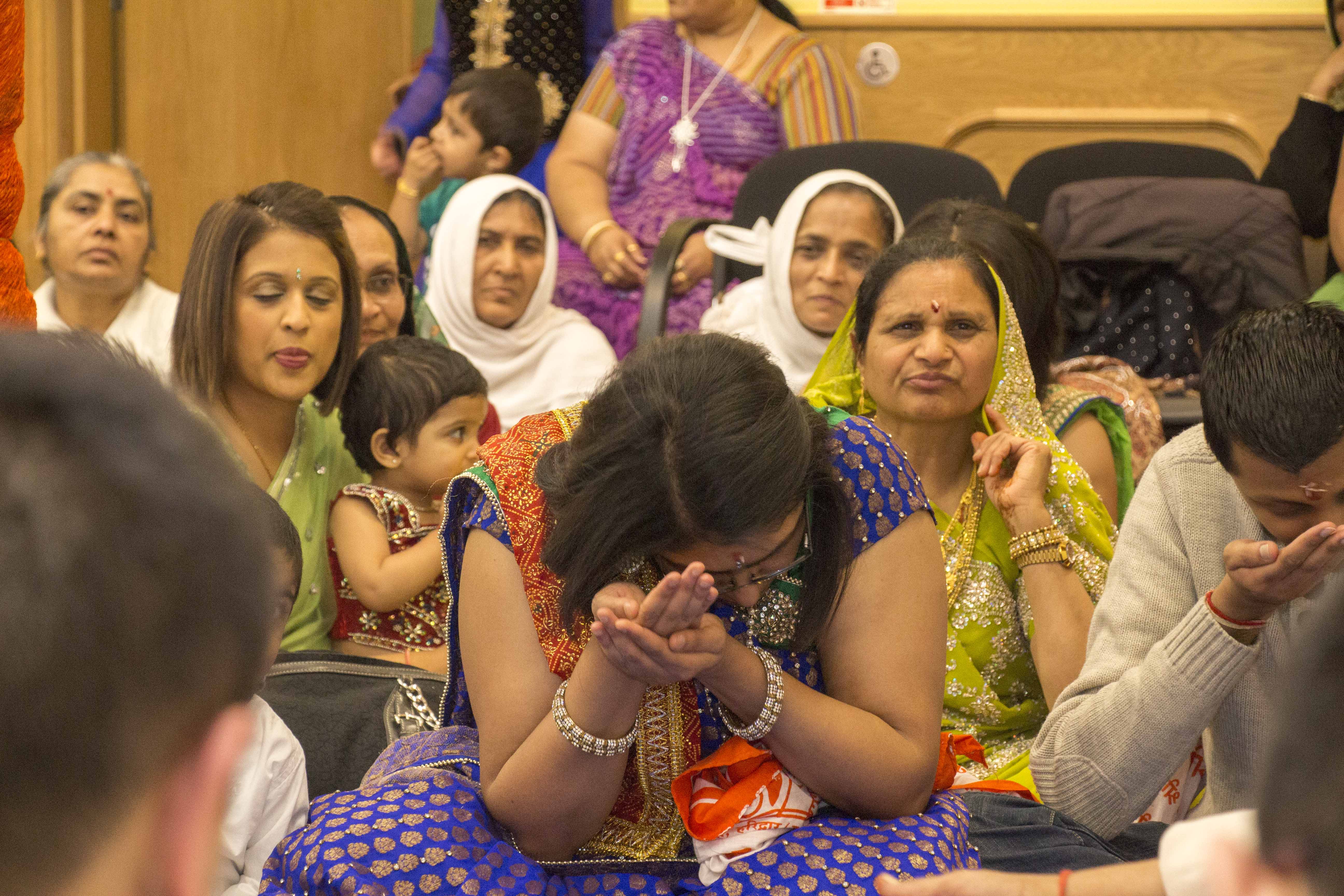 ©1987-2017 SKS Swaminarayan Temple East London