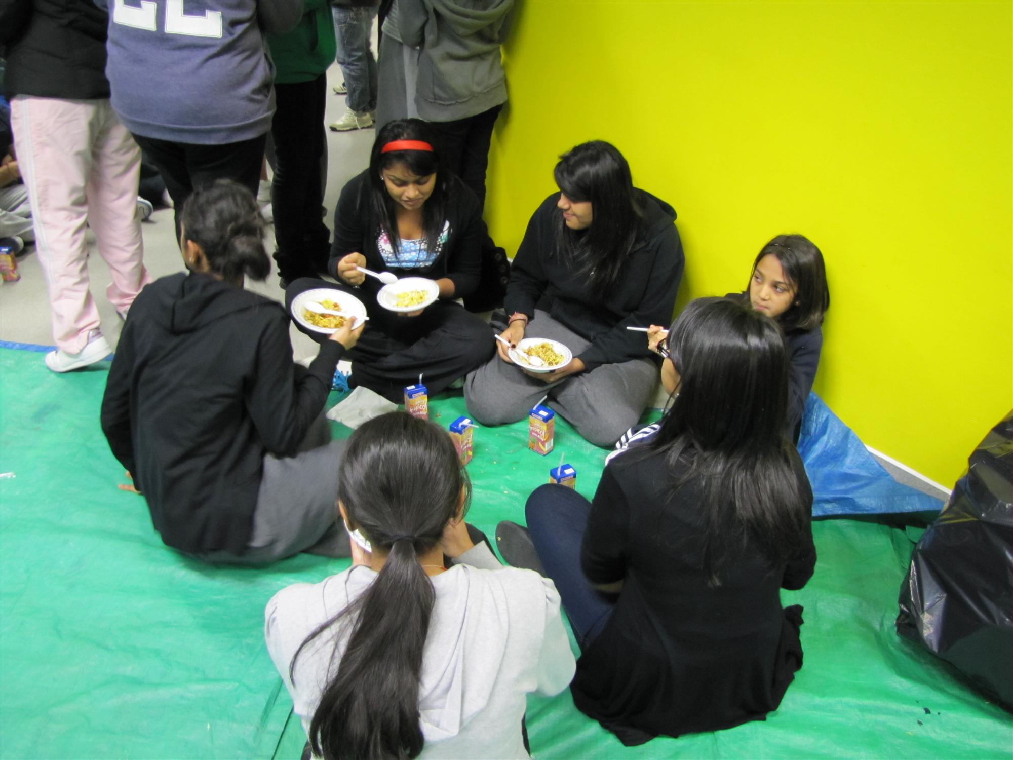 ©1987-2017 SKS Swaminarayan Temple East London