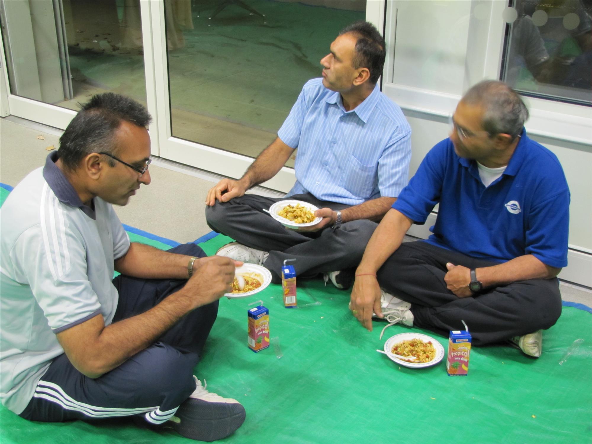 ©1987-2017 SKS Swaminarayan Temple East London