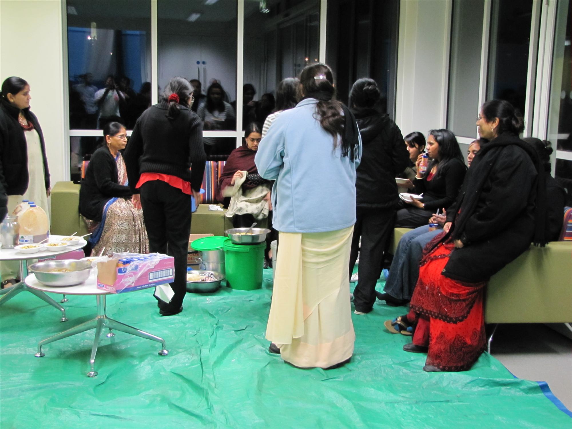 ©1987-2017 SKS Swaminarayan Temple East London