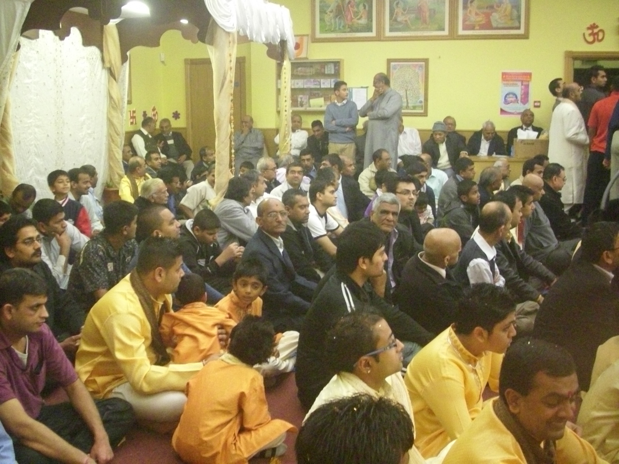 ©1987-2017 SKS Swaminarayan Temple East London