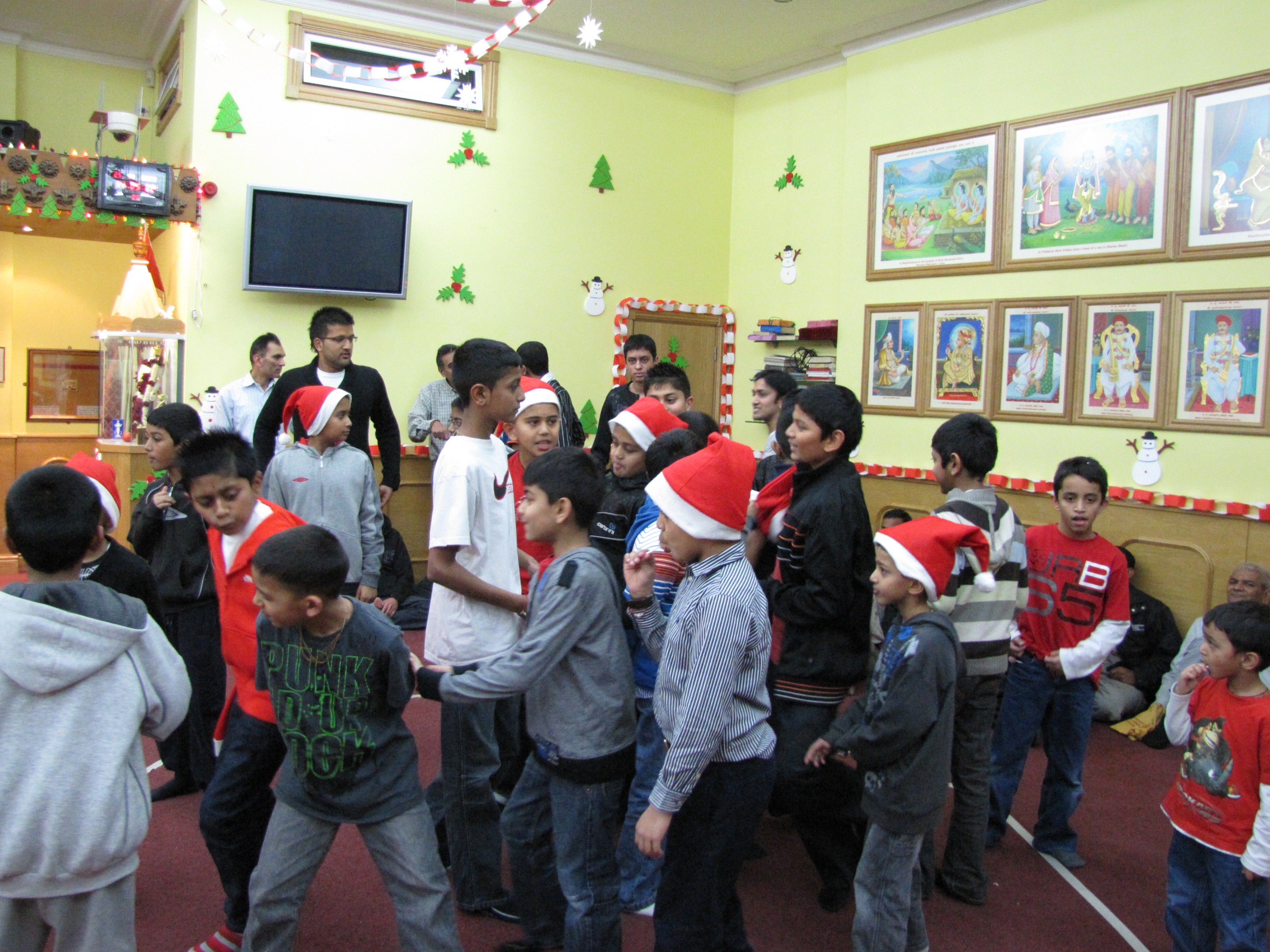 ©1987-2017 SKS Swaminarayan Temple East London
