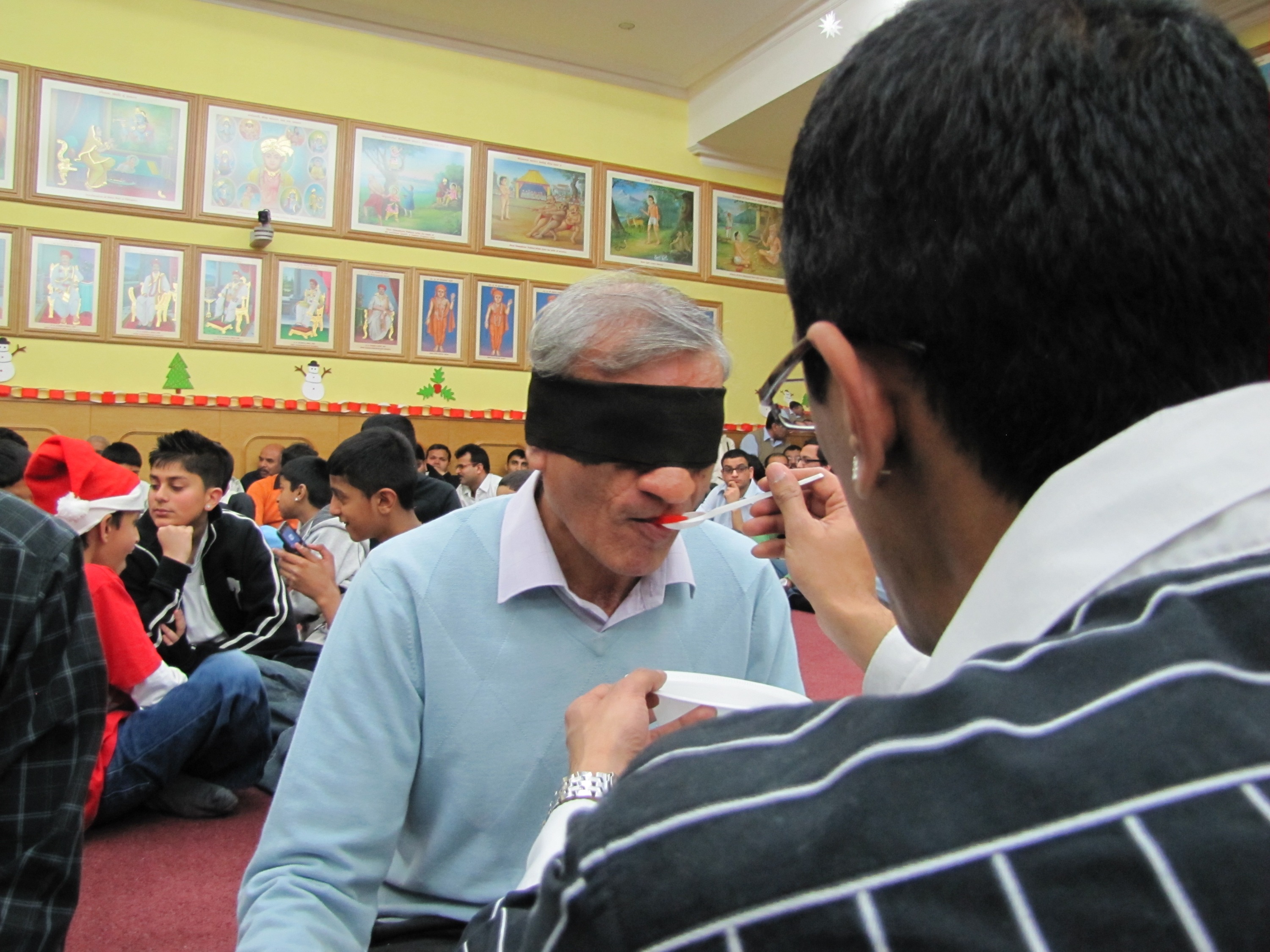 ©1987-2017 SKS Swaminarayan Temple East London