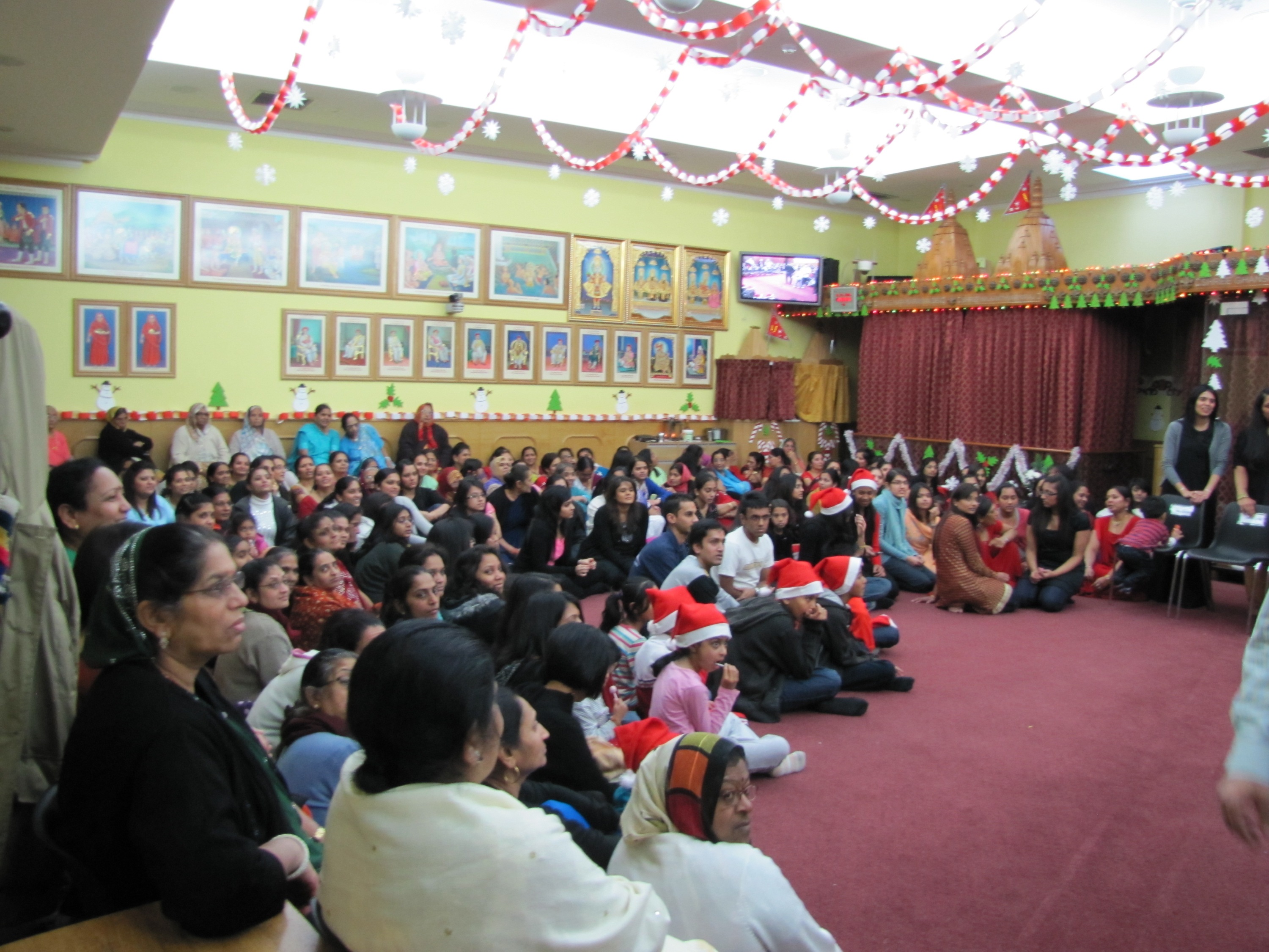 ©1987-2017 SKS Swaminarayan Temple East London