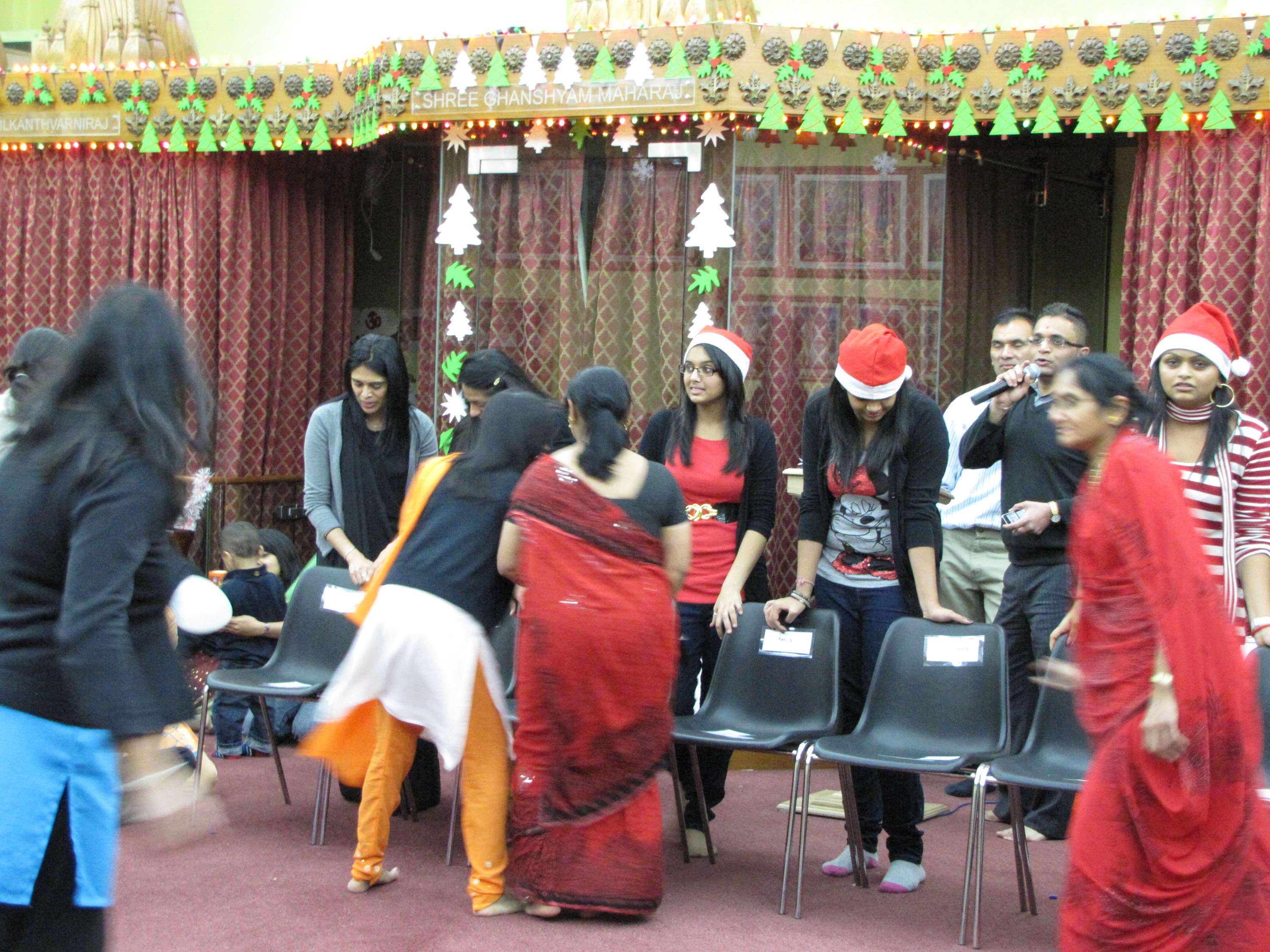 ©1987-2017 SKS Swaminarayan Temple East London