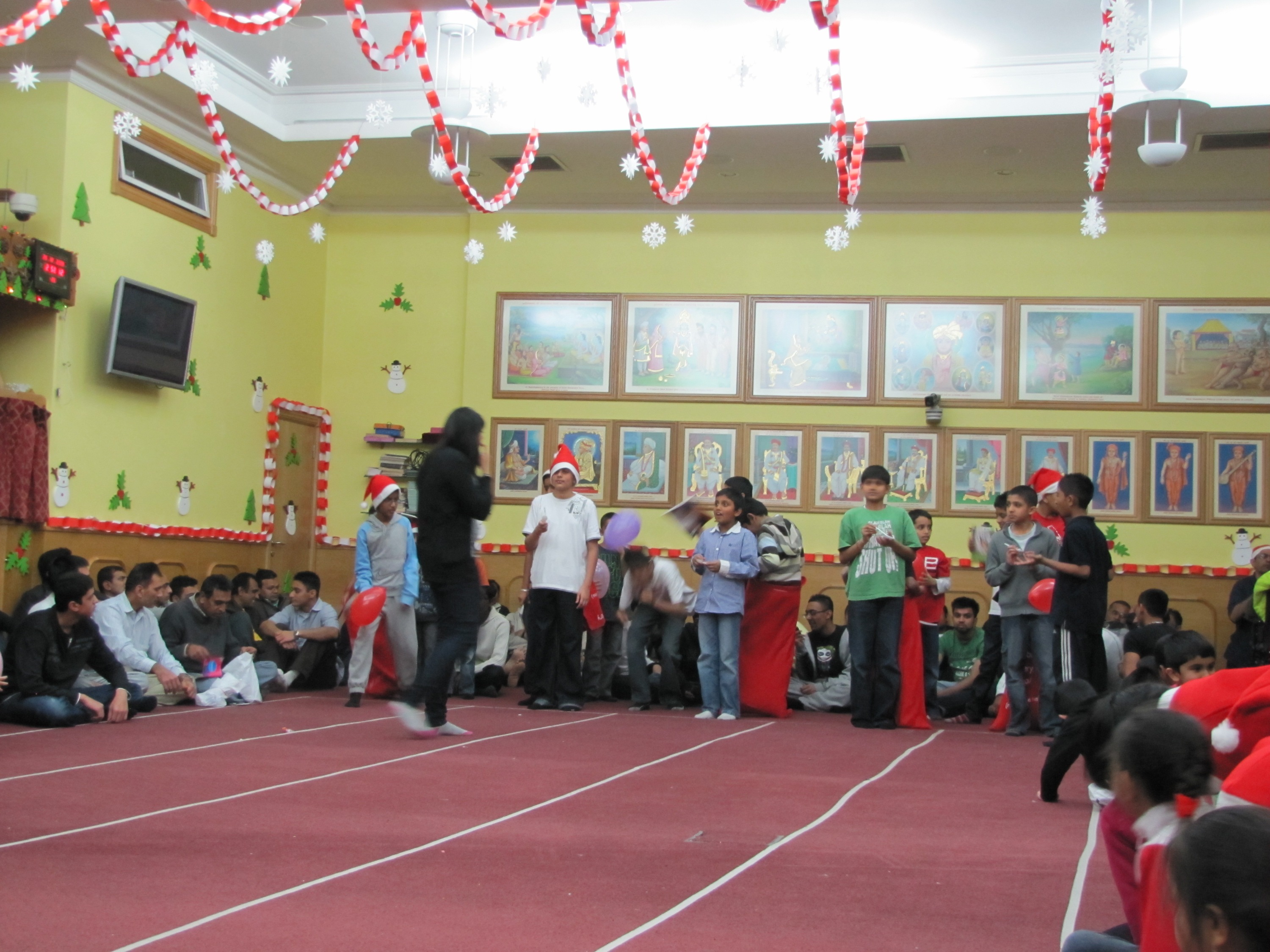 ©1987-2017 SKS Swaminarayan Temple East London