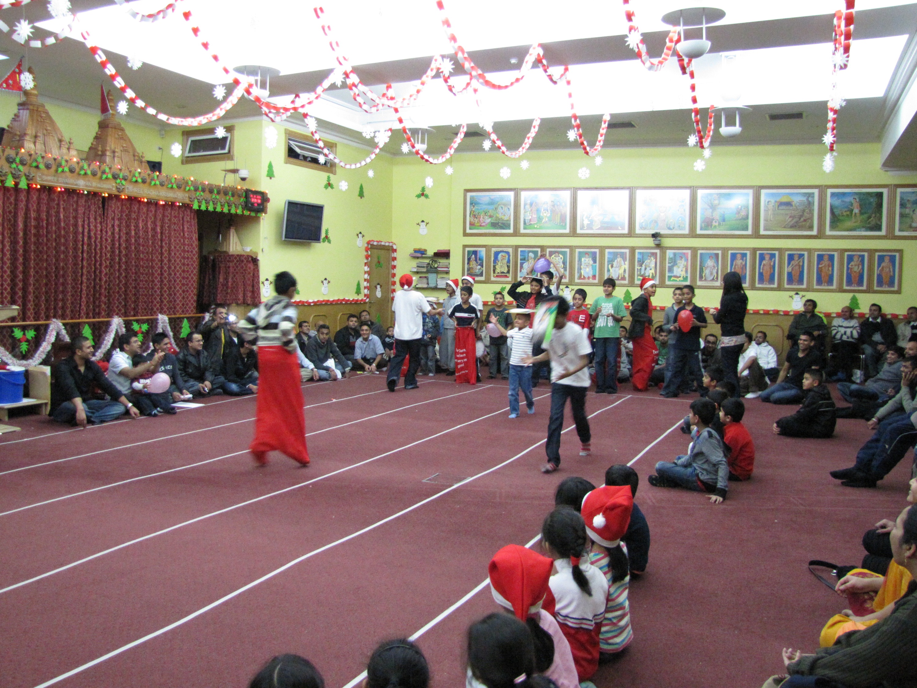 ©1987-2017 SKS Swaminarayan Temple East London