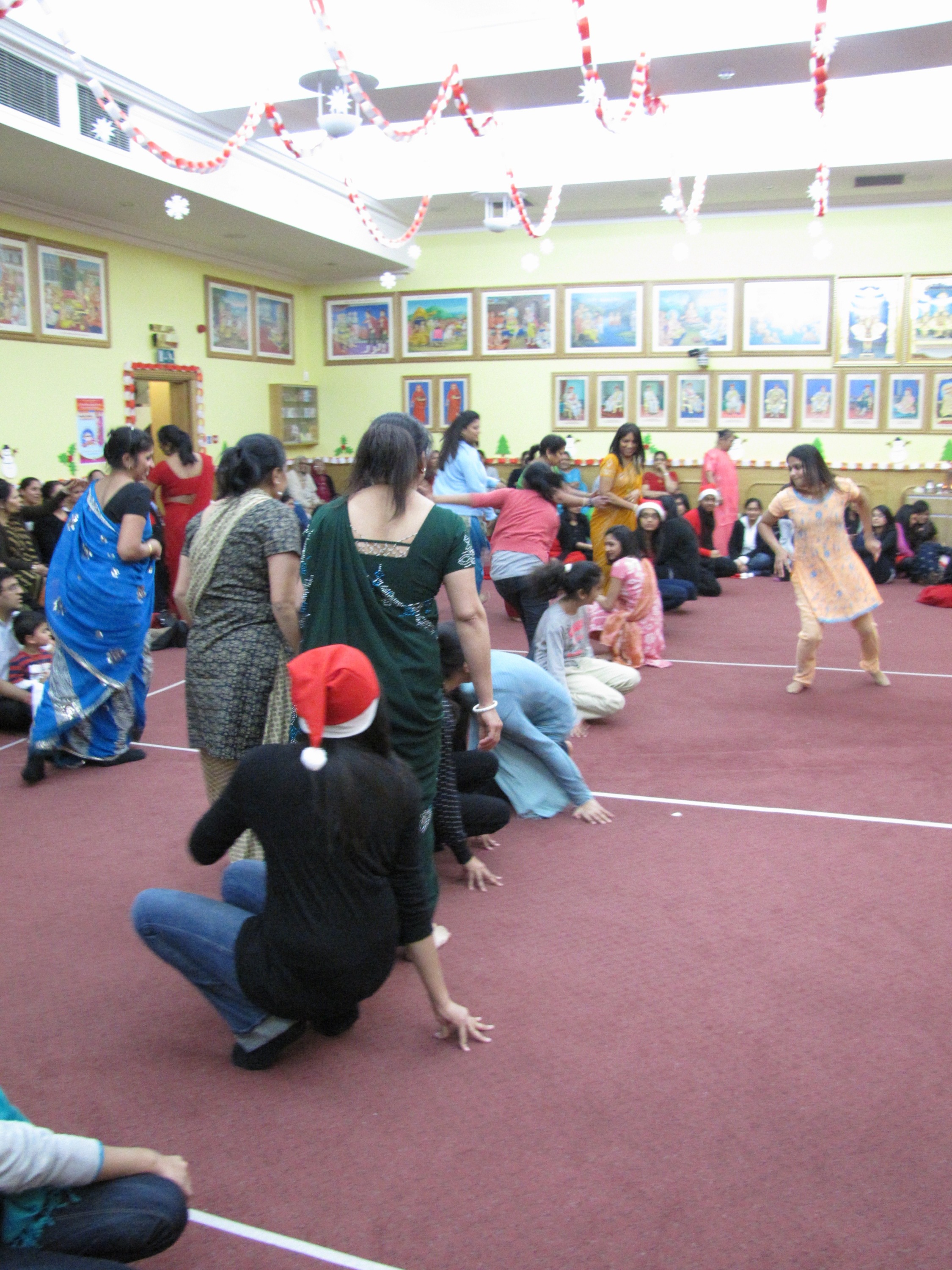 ©1987-2017 SKS Swaminarayan Temple East London