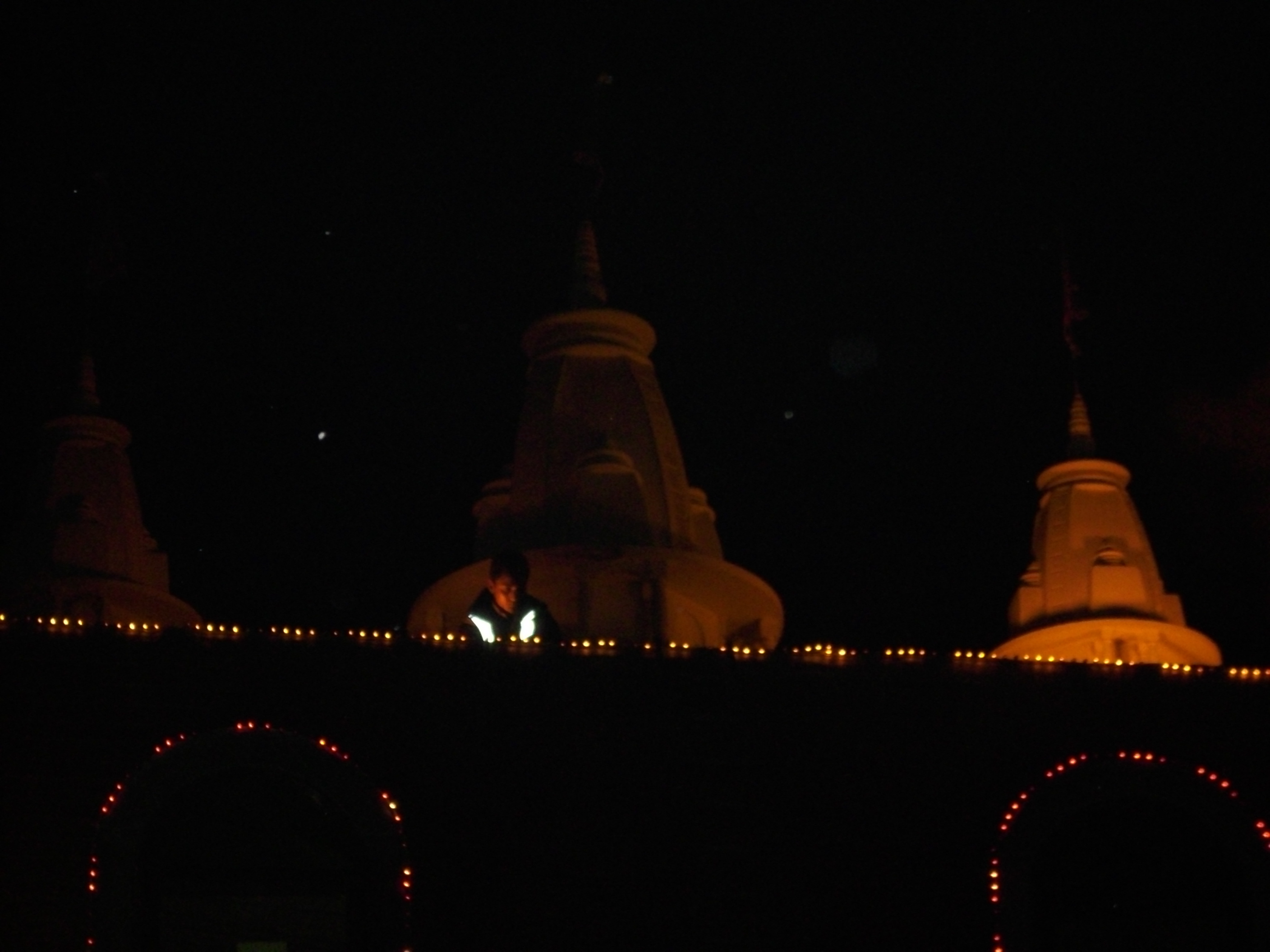 ©1987-2017 SKS Swaminarayan Temple East London