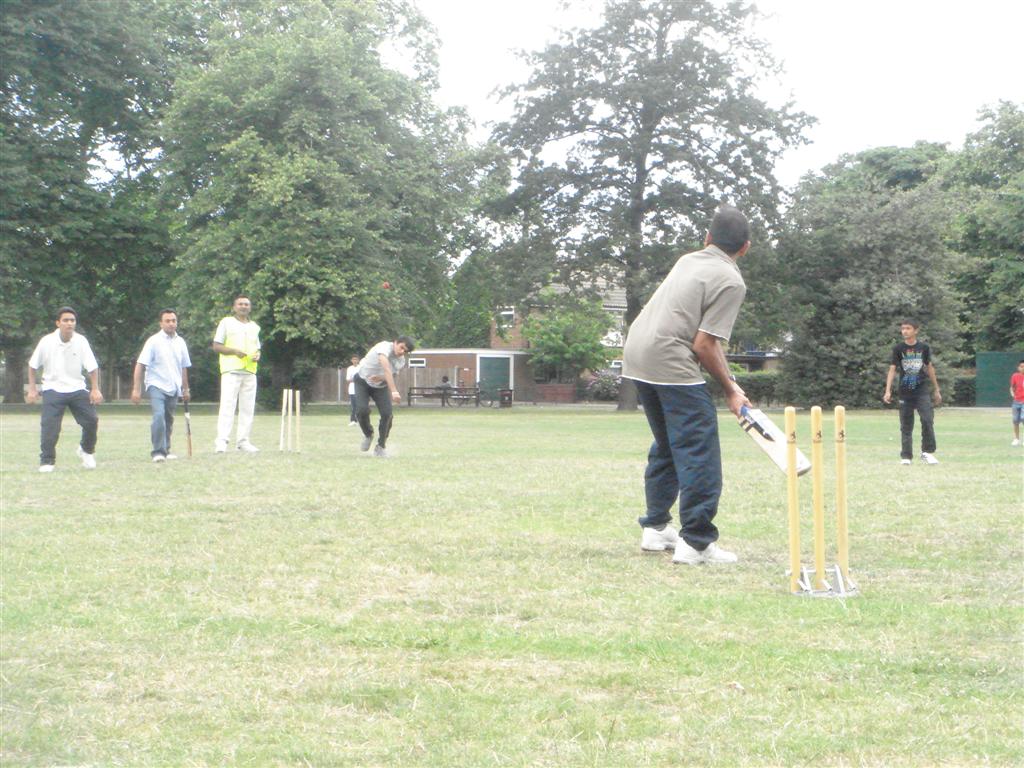 ©1987-2017 SKS Swaminarayan Temple East London